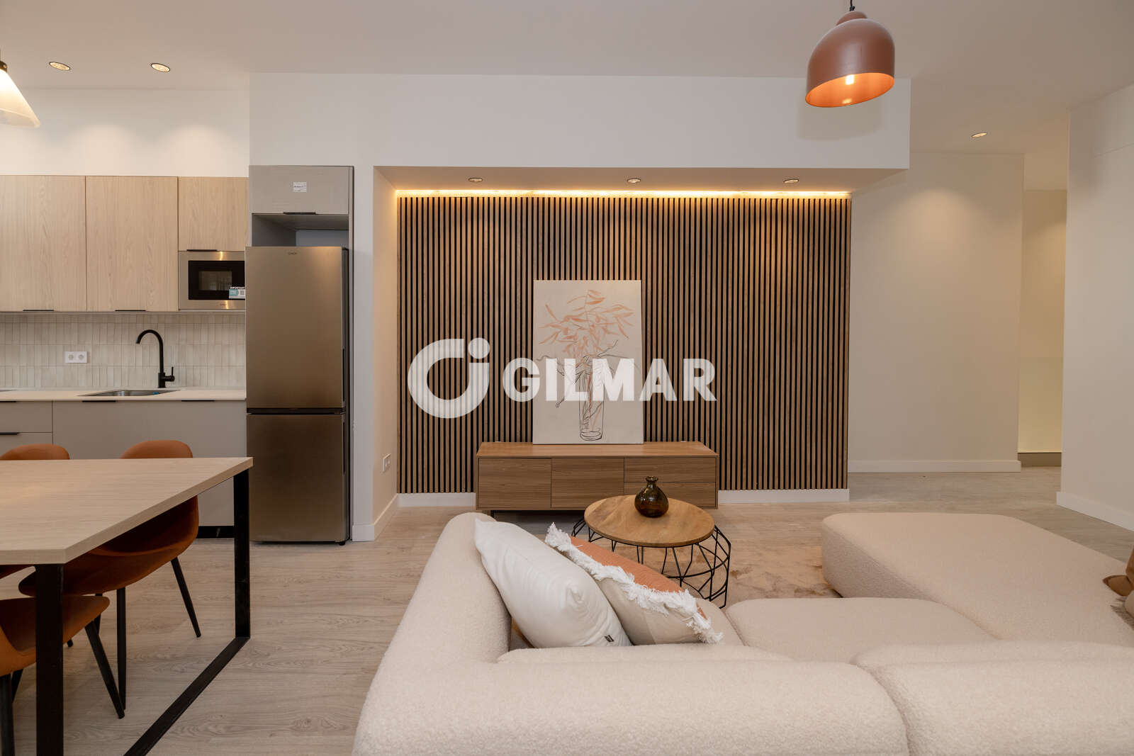 Property slider Gilmar
