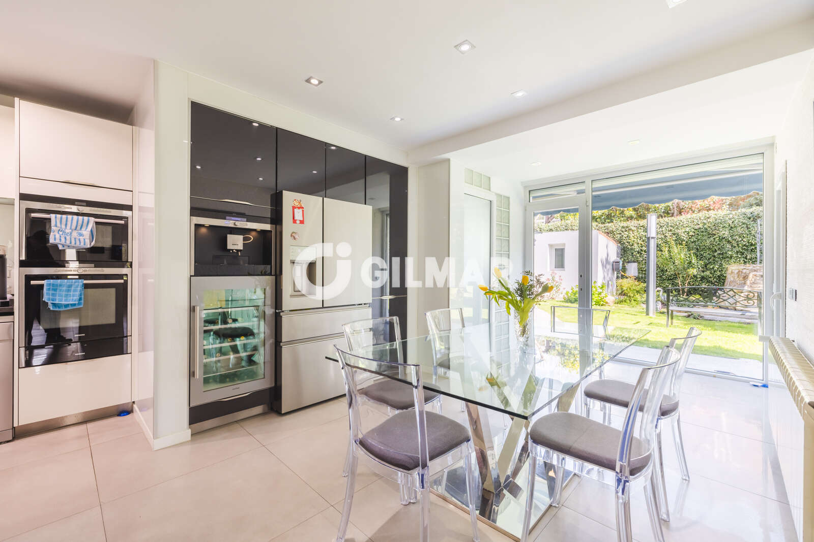 Property slider Gilmar