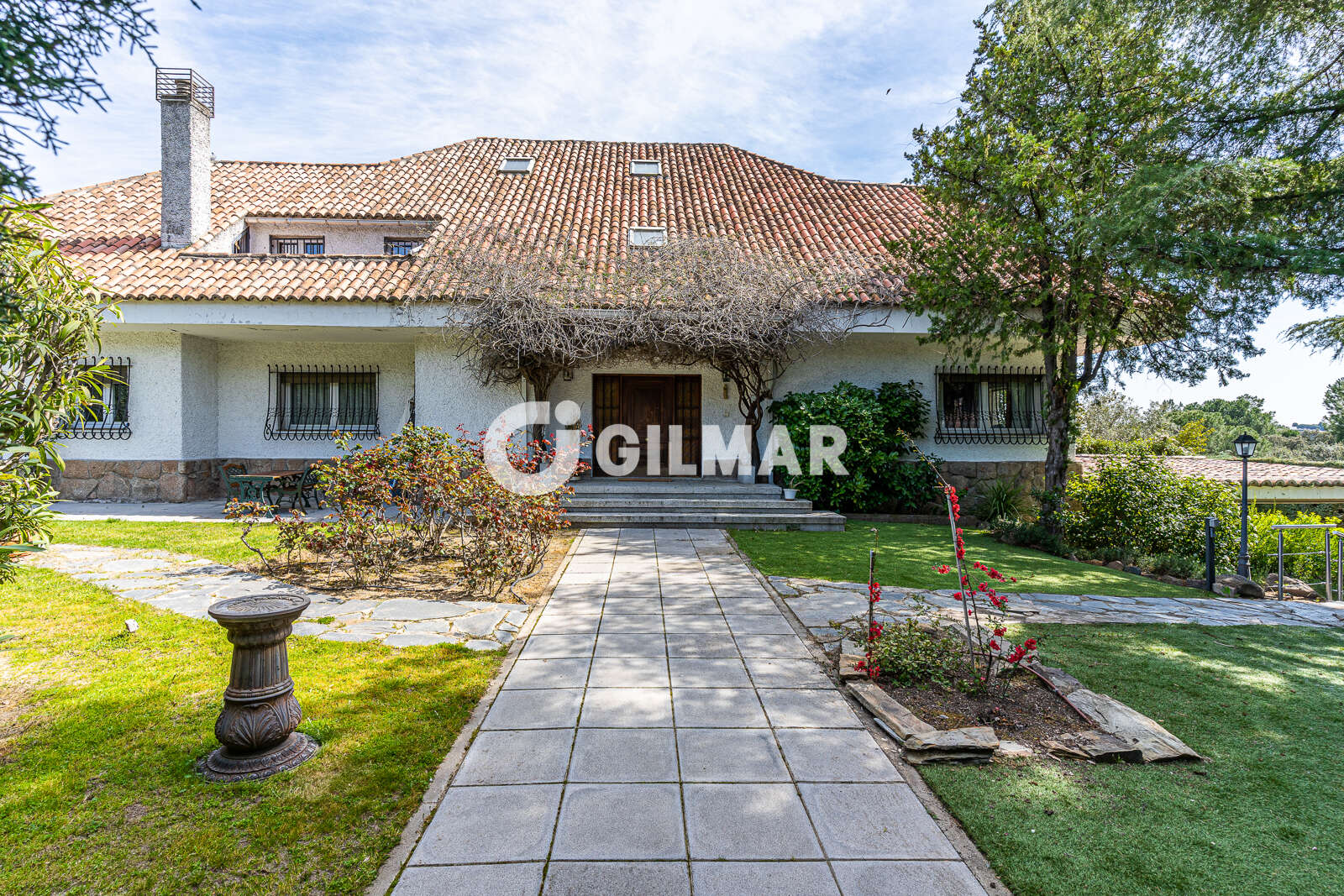 Property slider Gilmar