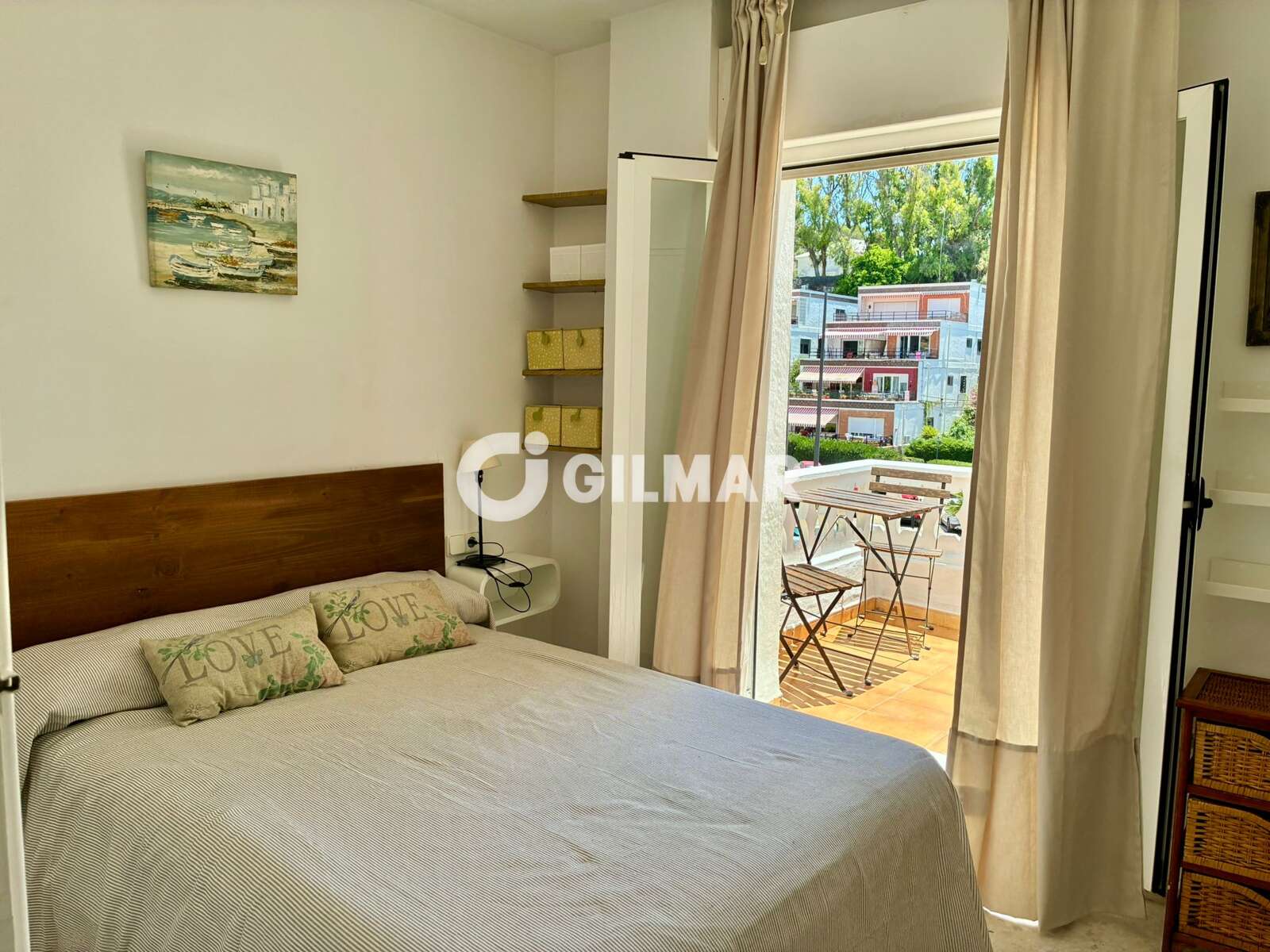 Property slider Gilmar