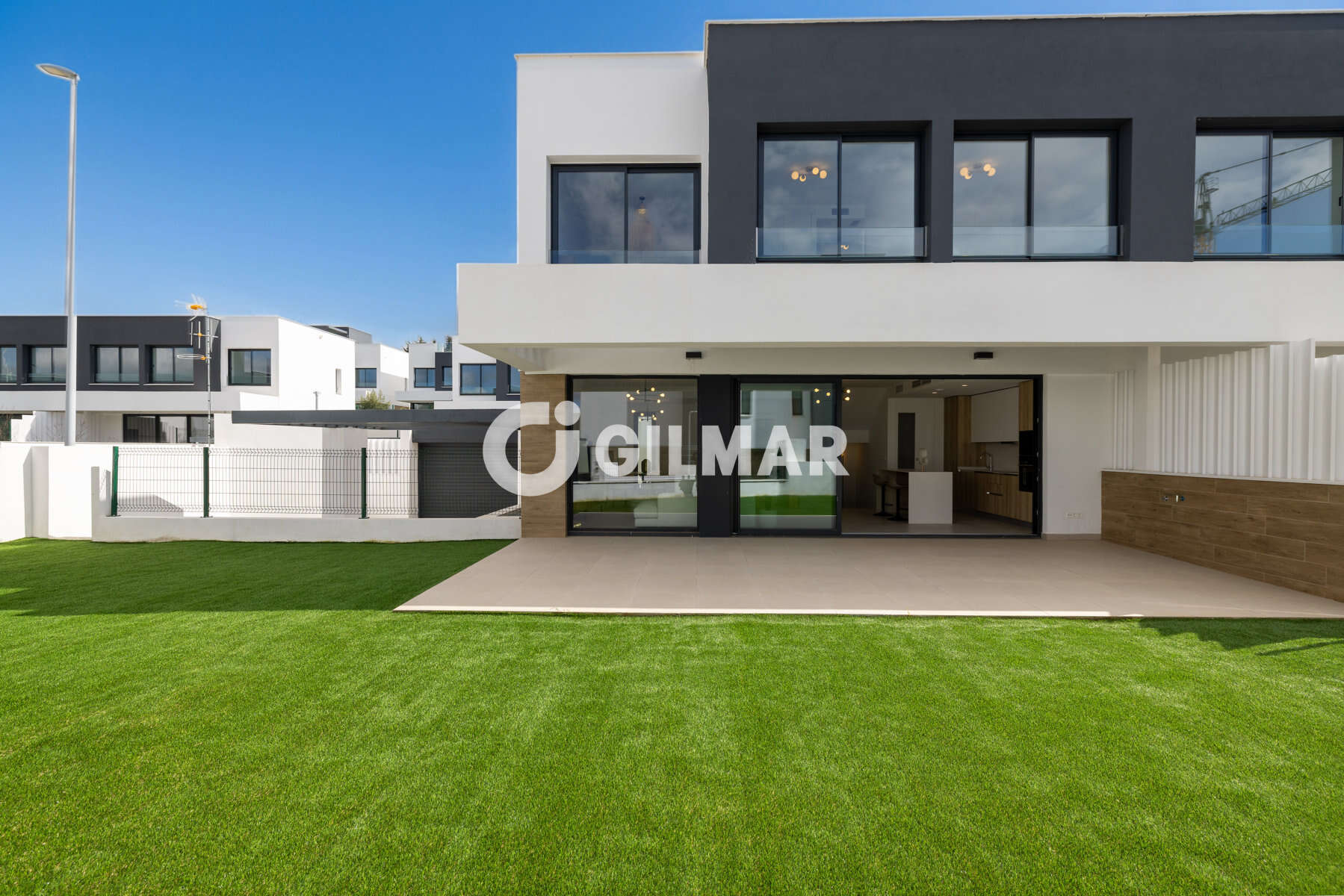Photo of Semi-detached house