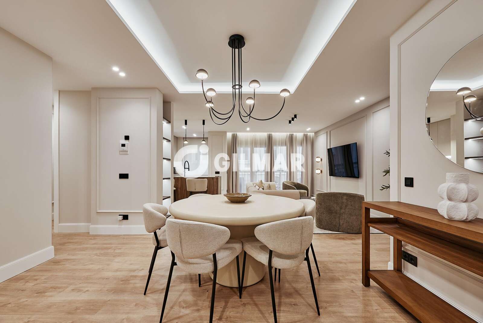 Property slider Gilmar