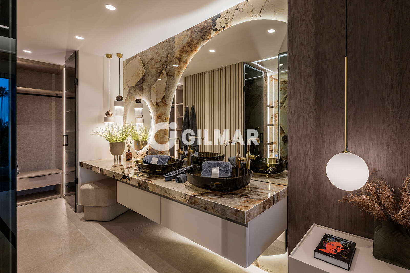 Property slider Gilmar