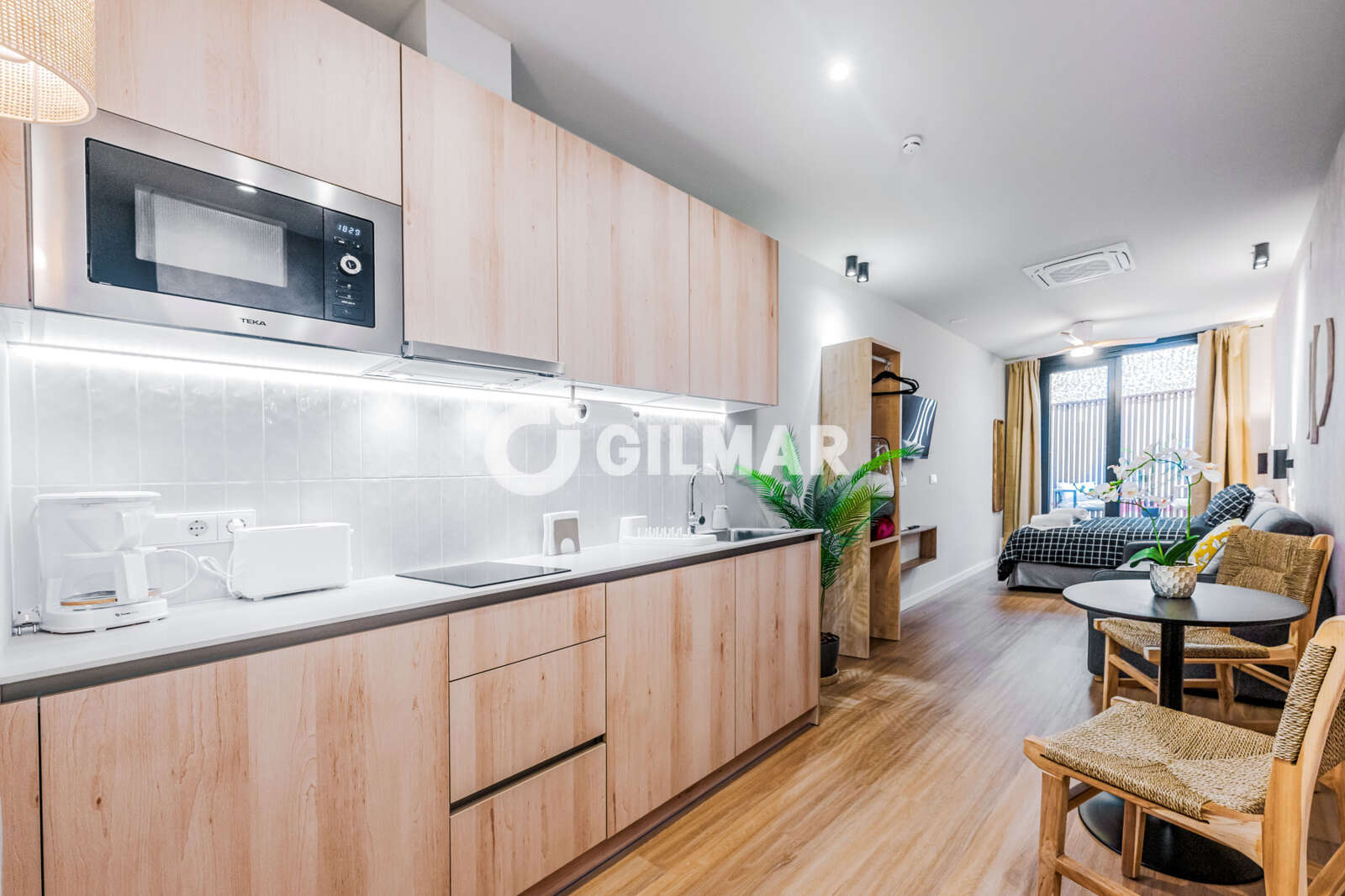 Property slider Gilmar