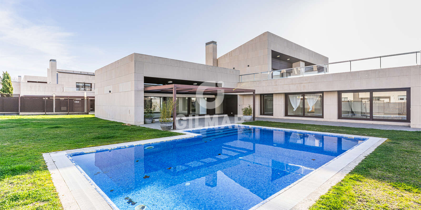Property slider Gilmar