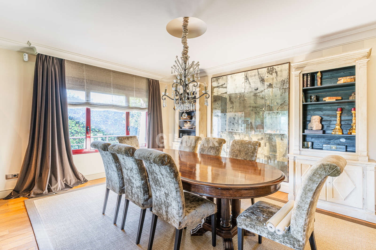 Property slider Gilmar