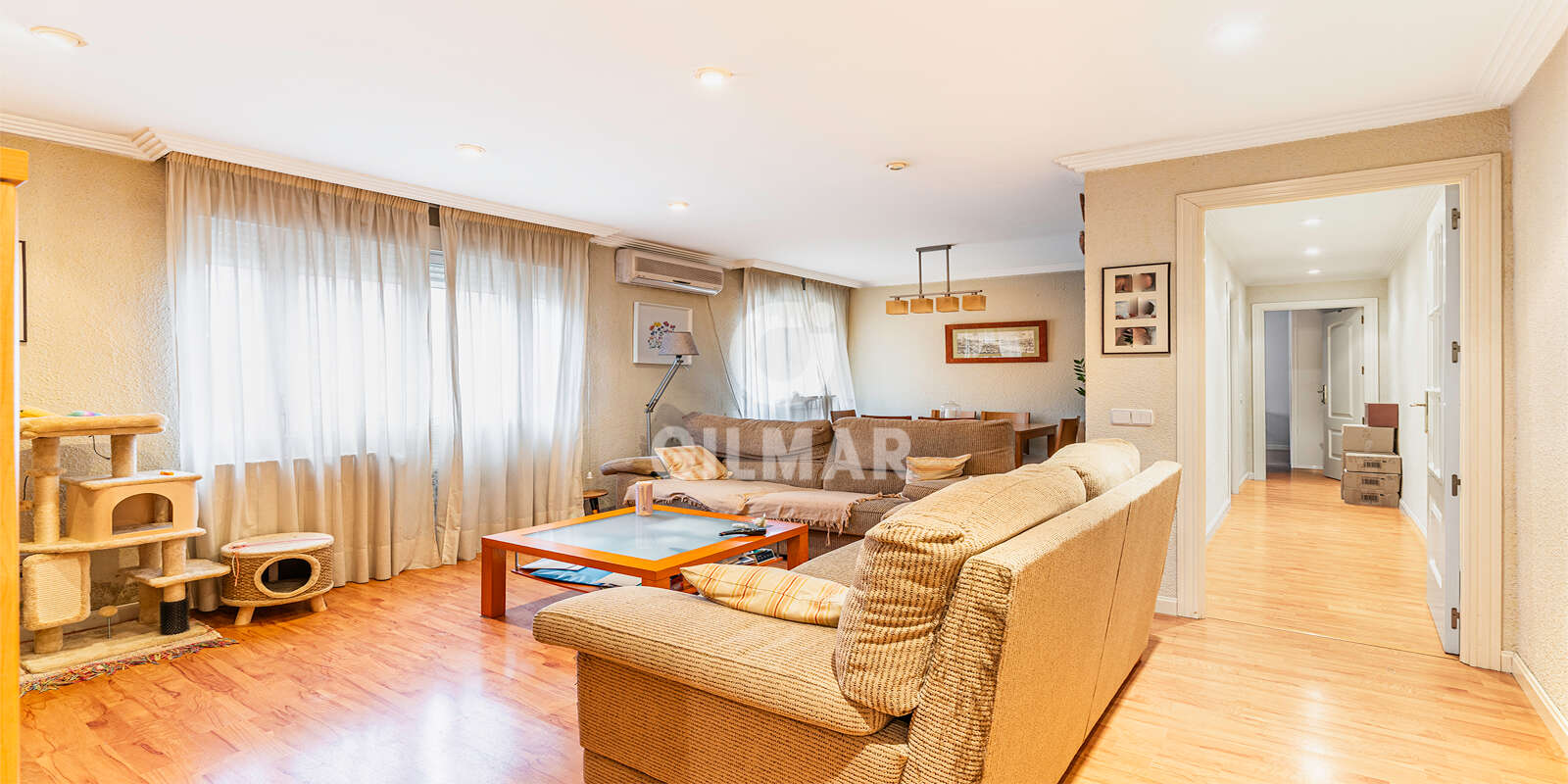 Property slider Gilmar