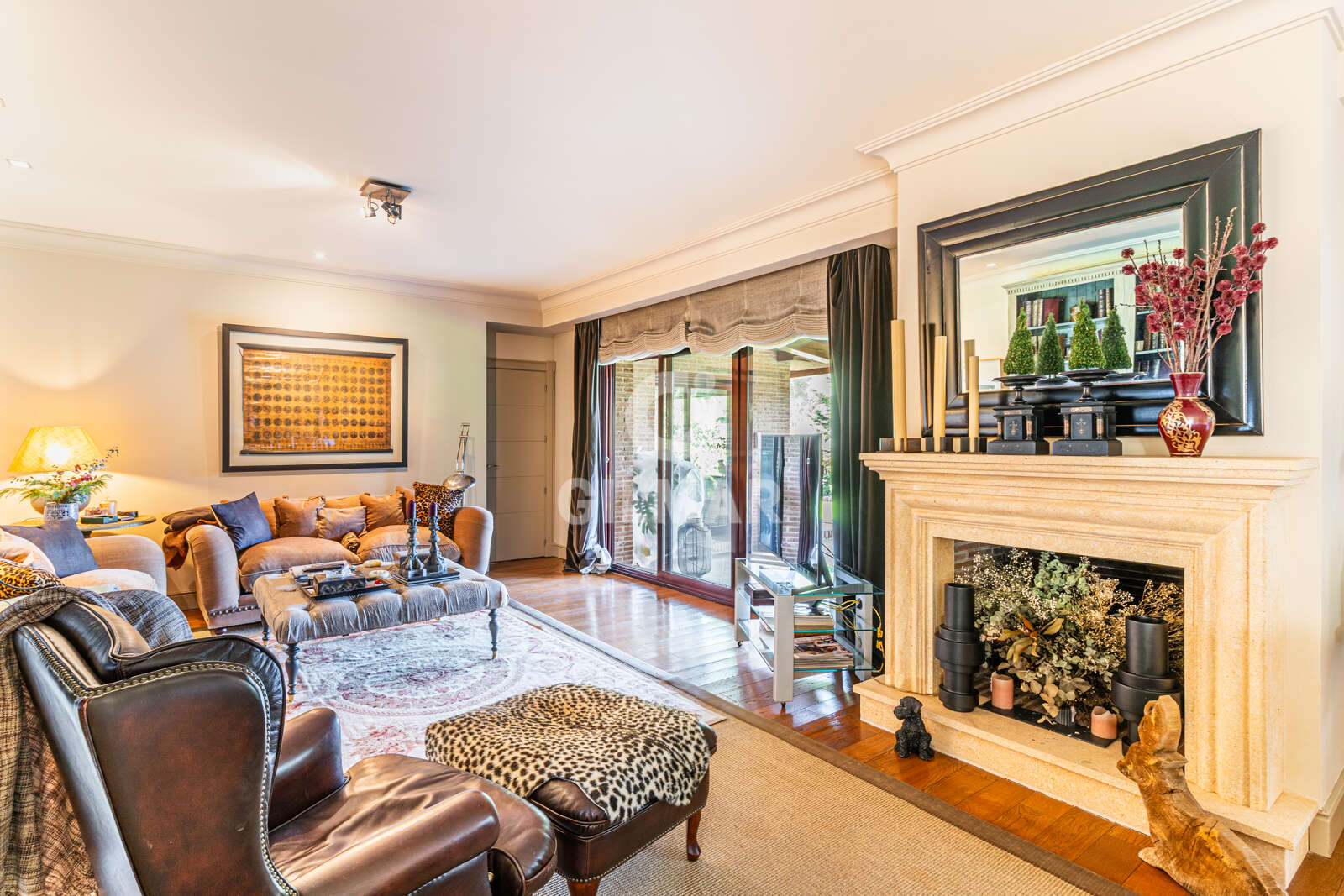 Property slider Gilmar