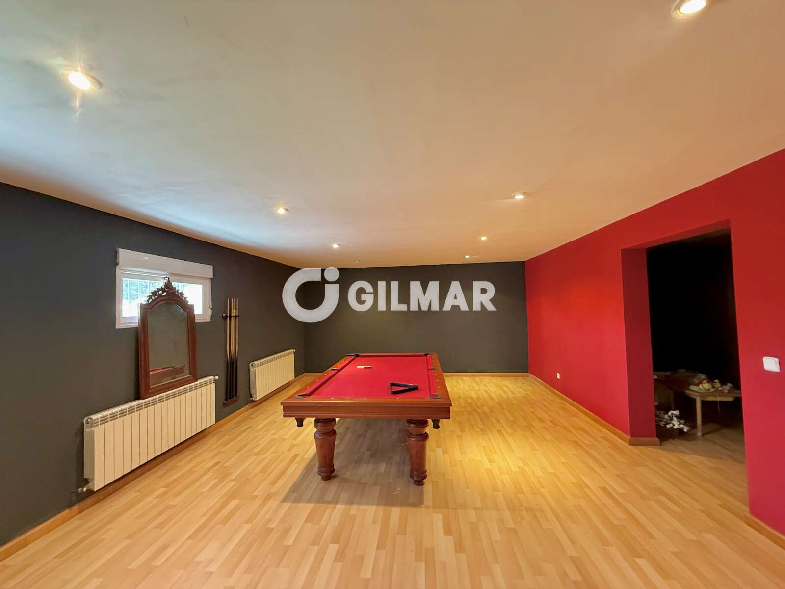 Property slider Gilmar