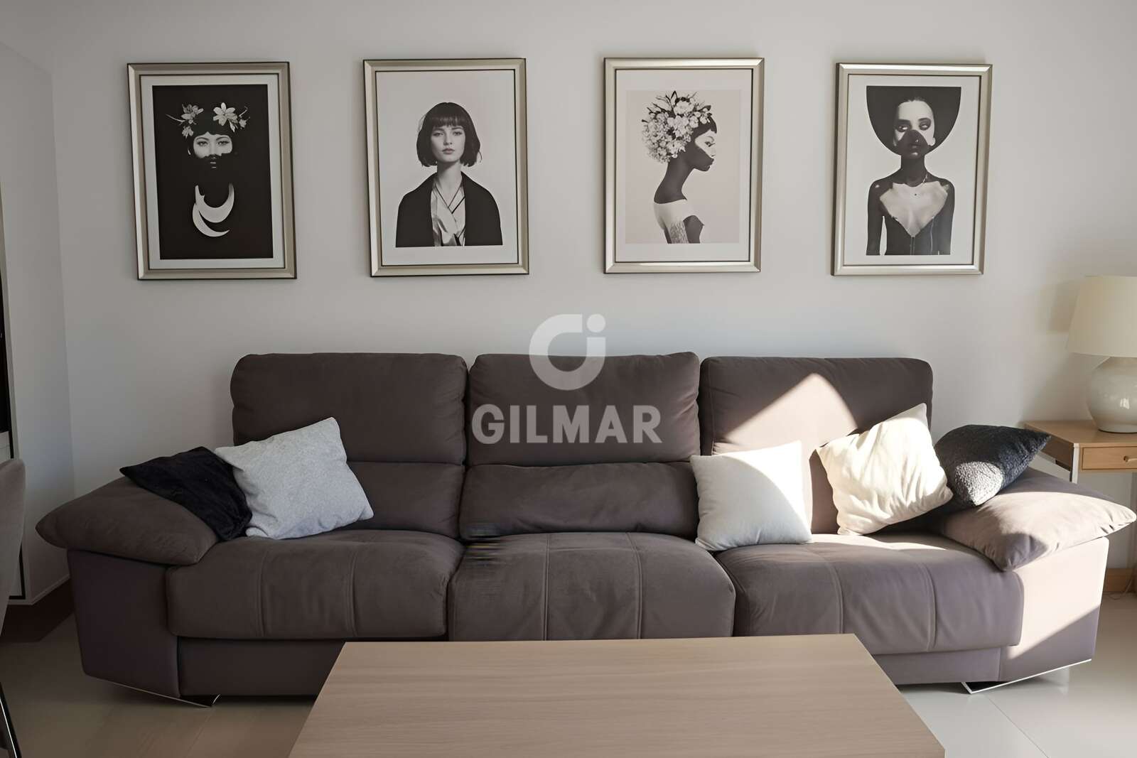 Property slider Gilmar