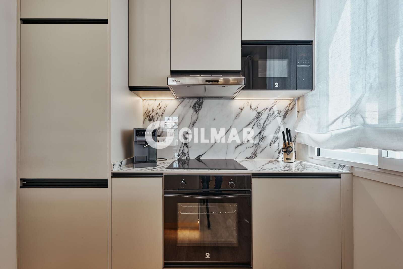 Property slider Gilmar