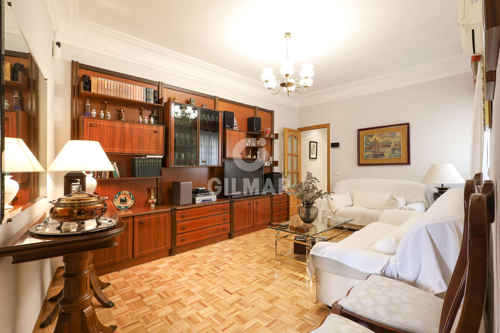 Property slider Gilmar
