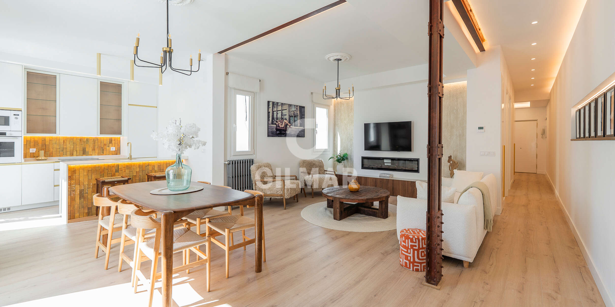 Piso · 144 m² · 3 dorm