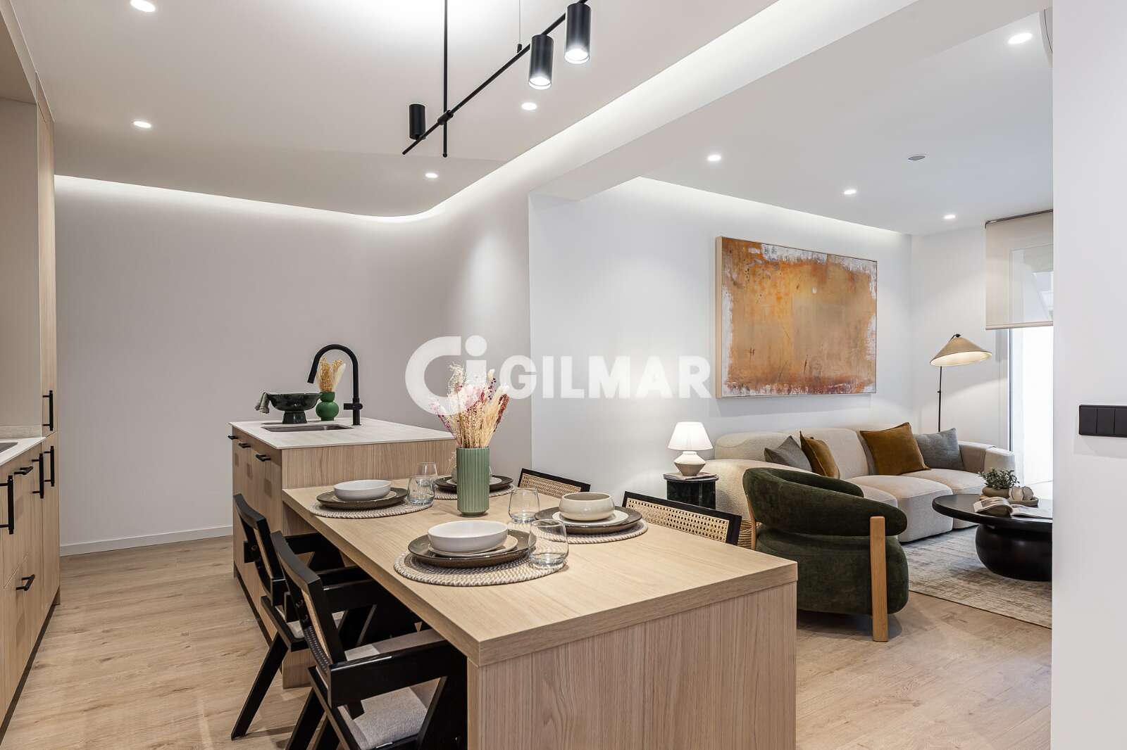 Property slider Gilmar