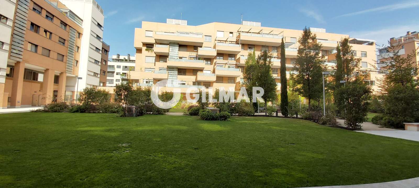 Property slider Gilmar