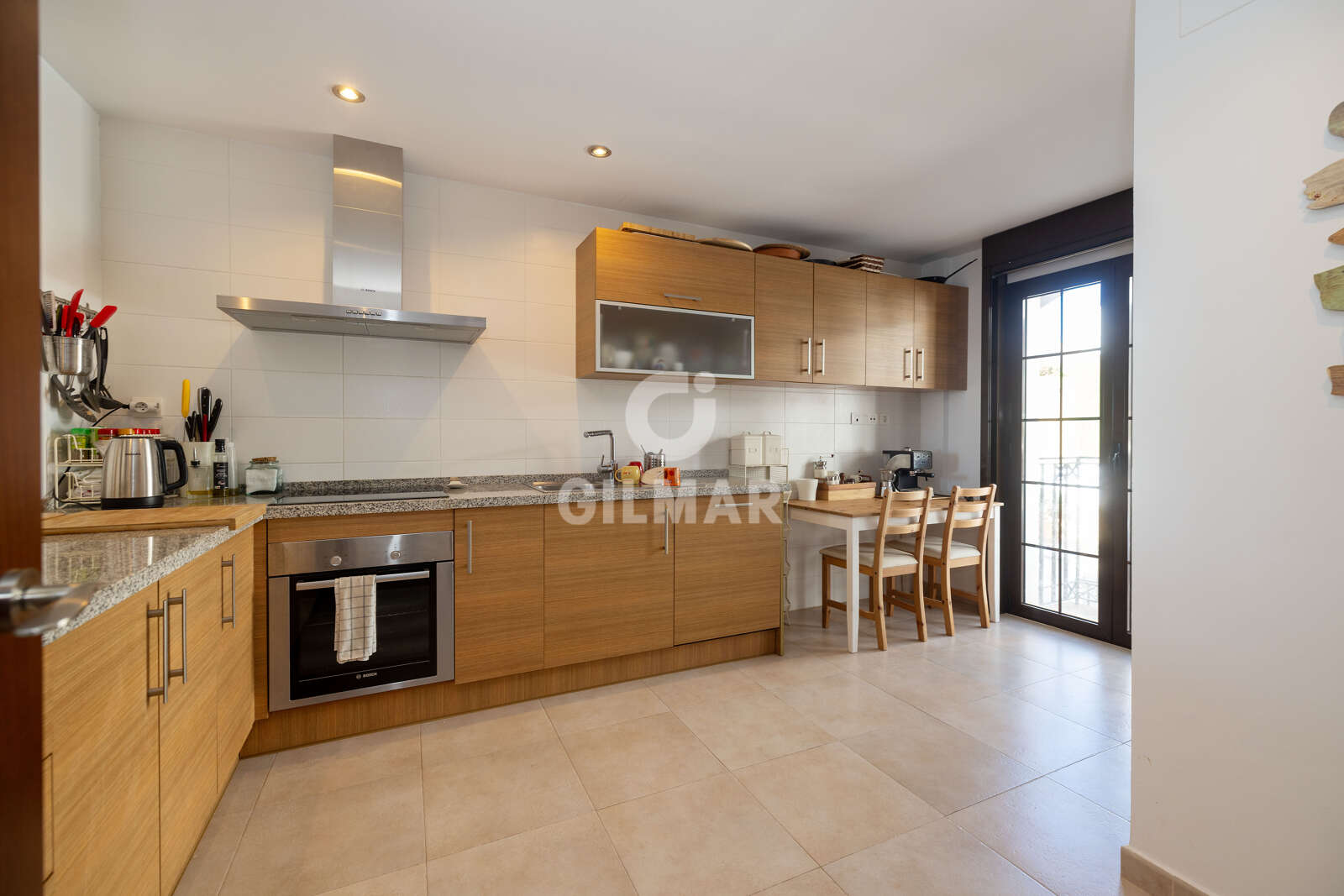 Property slider Gilmar