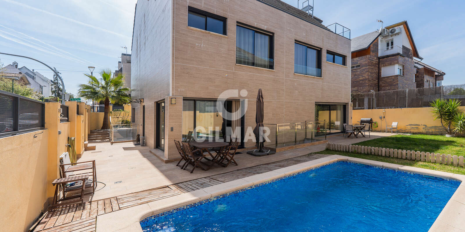 Property slider Gilmar