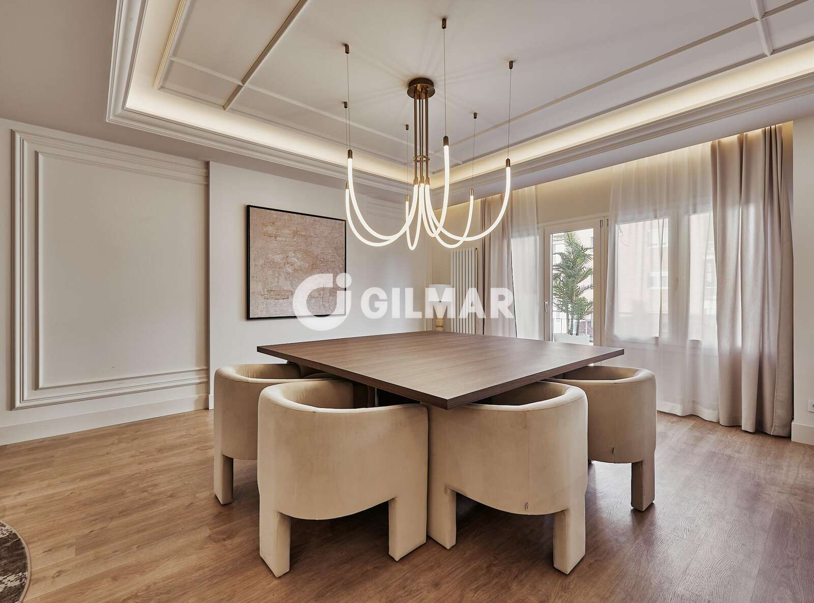 Property slider Gilmar