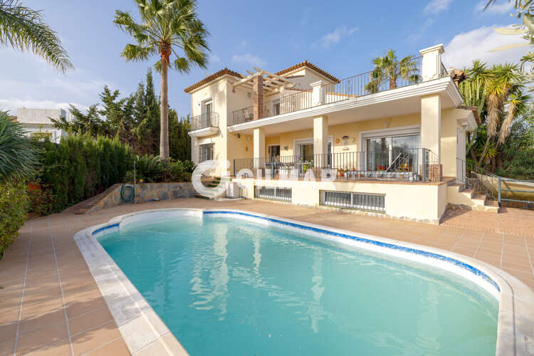 Chalet Independiente en venta en Casares – Málaga | Gilmar Consulting