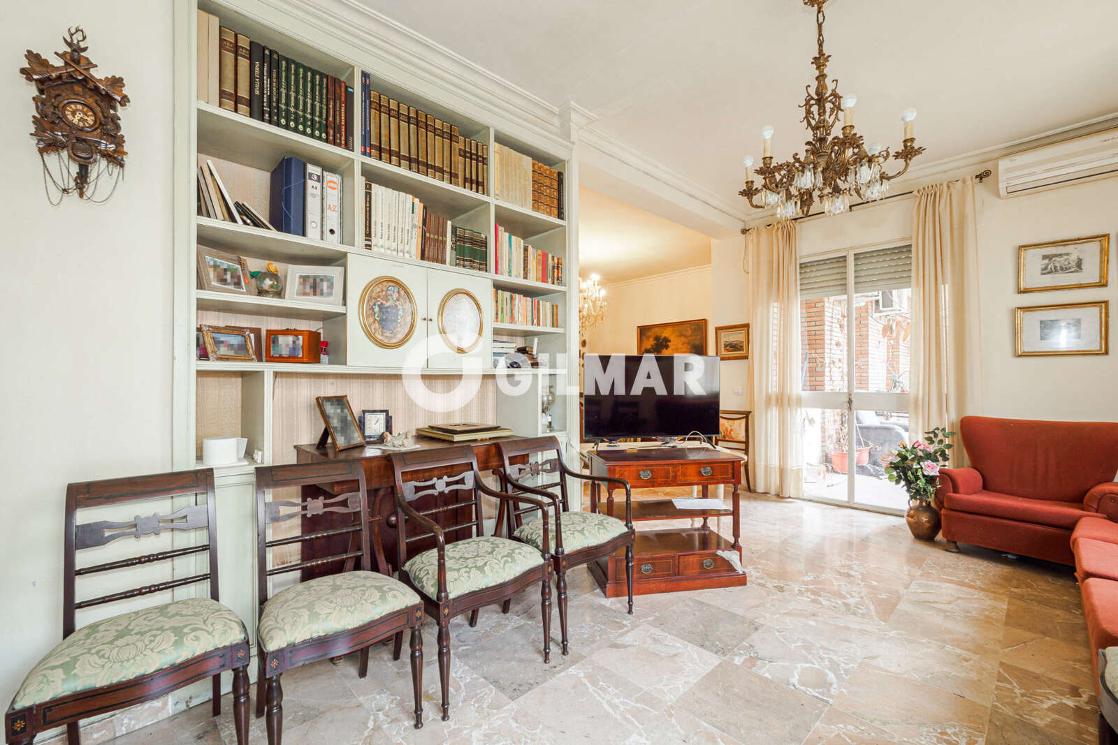 Property slider Gilmar