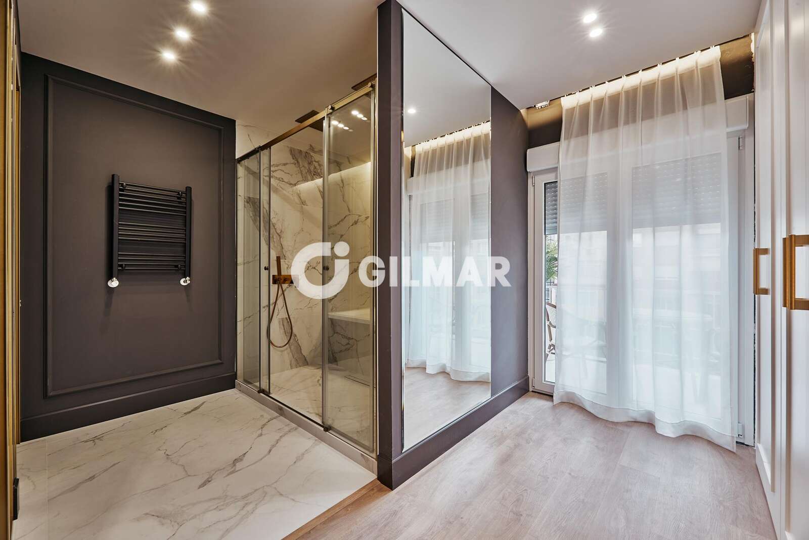 Property slider Gilmar