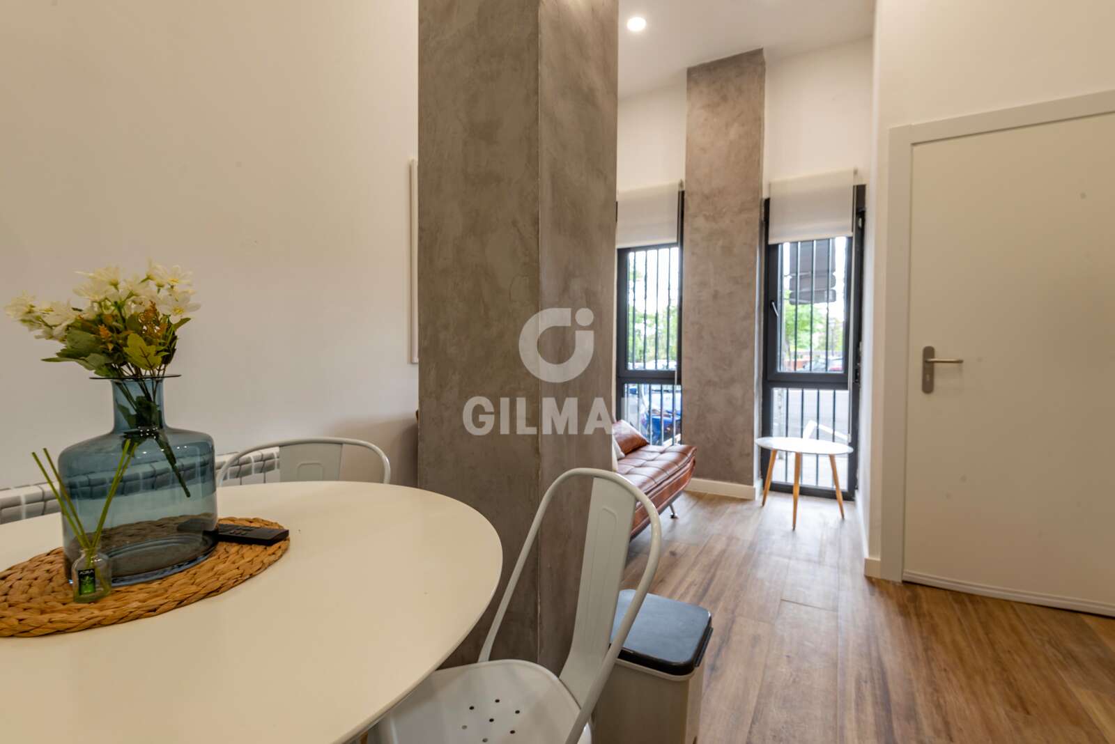 Property slider Gilmar