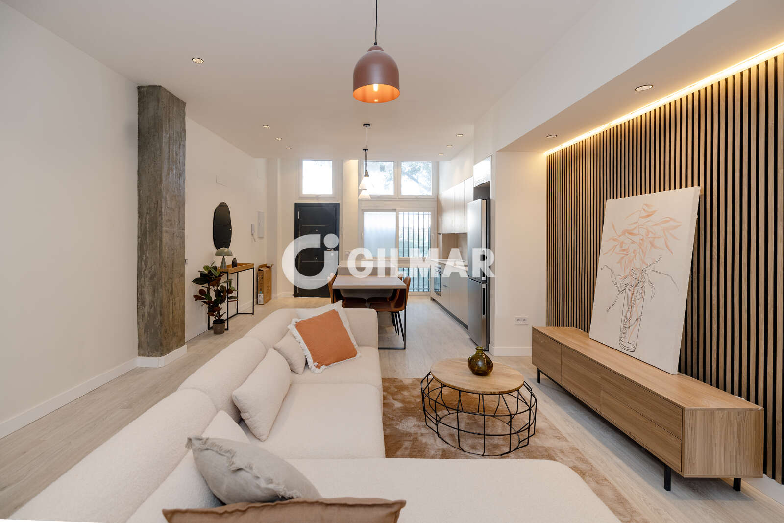 Property slider Gilmar