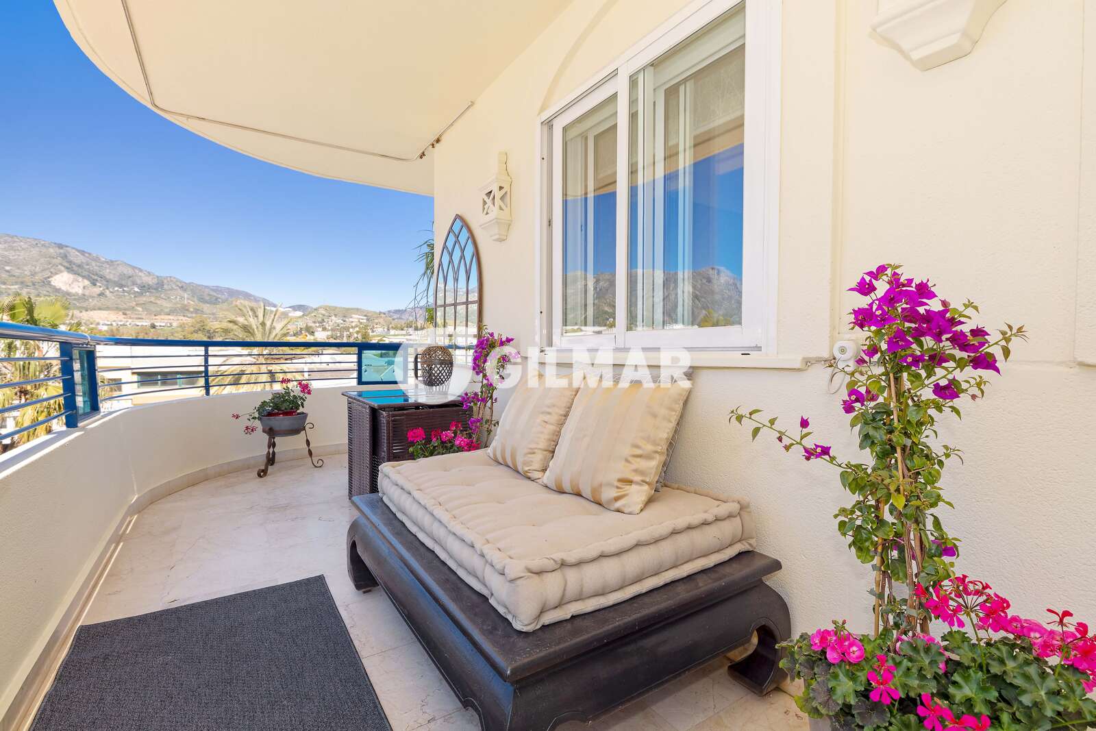 Property slider Gilmar