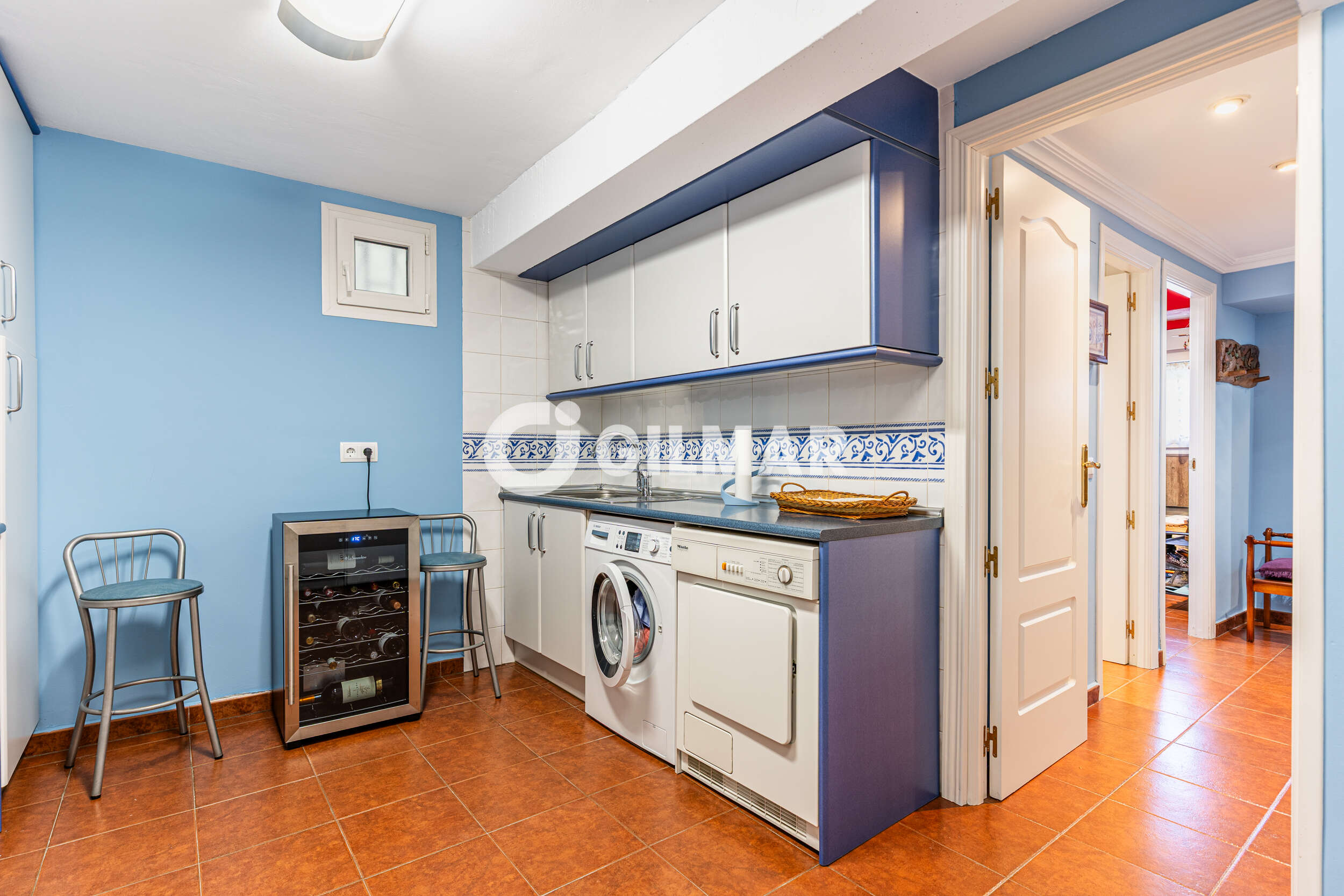 Photo of Semi-detached house
