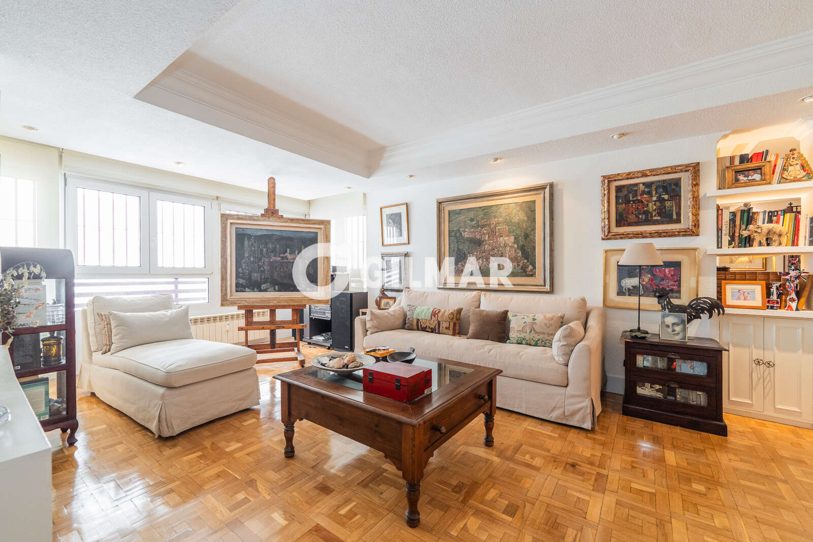 Property slider Gilmar