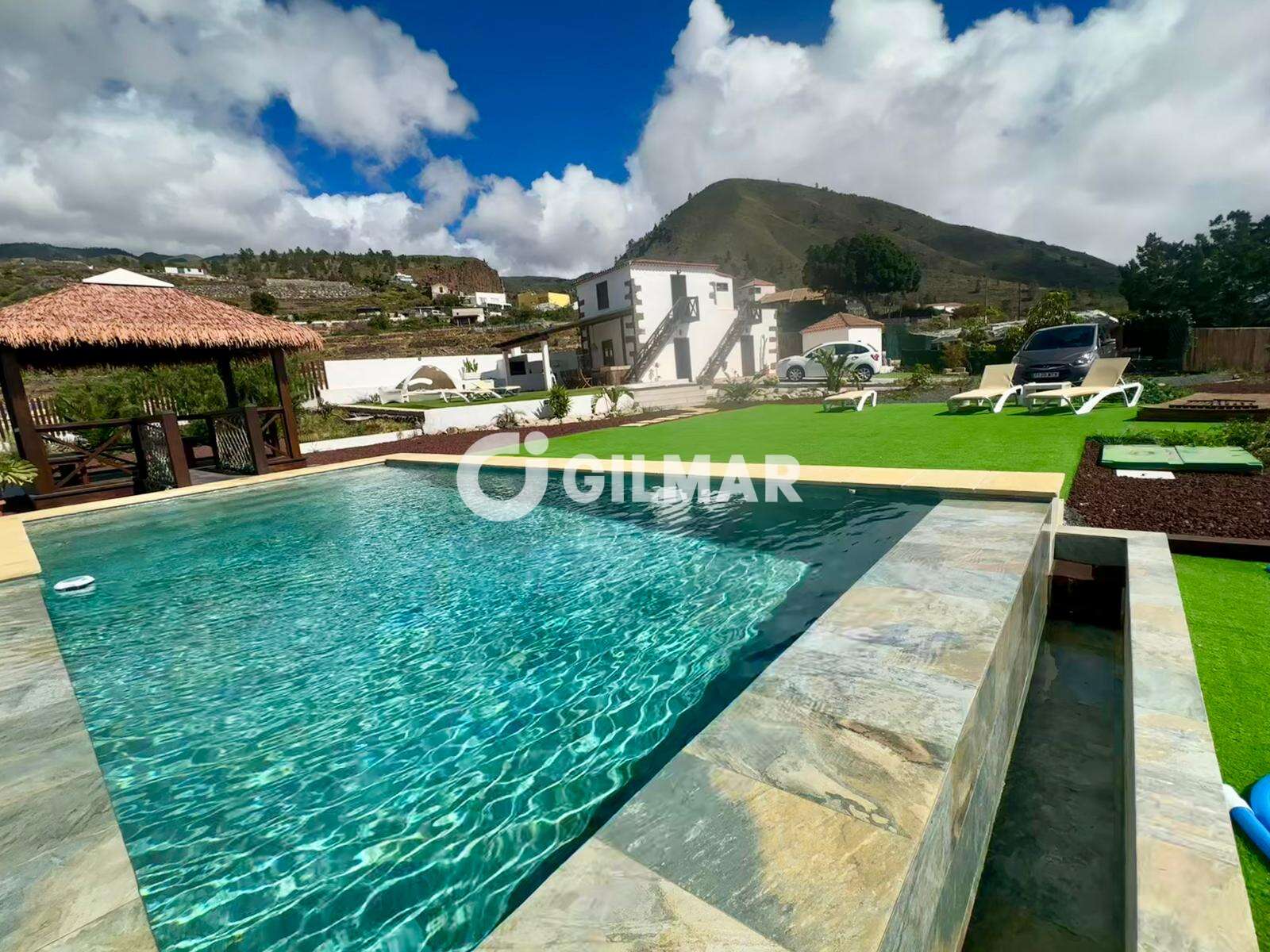 Photo of Villa