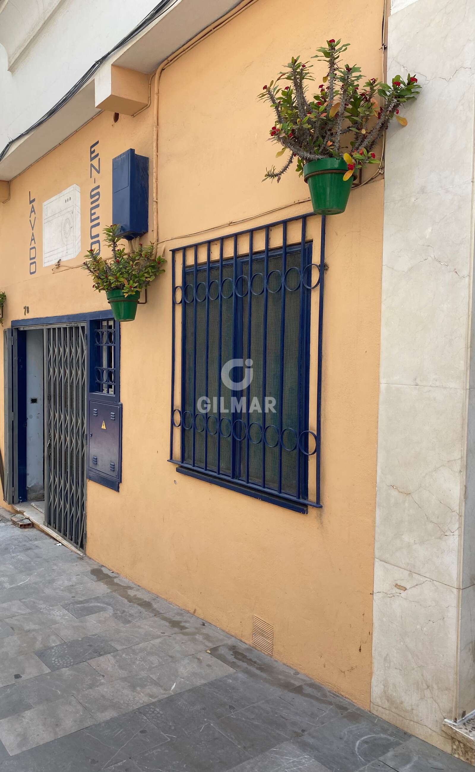 Property slider Gilmar