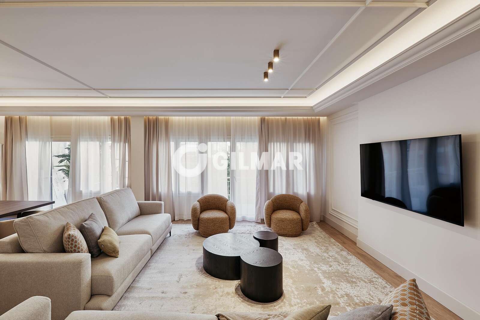 Property slider Gilmar