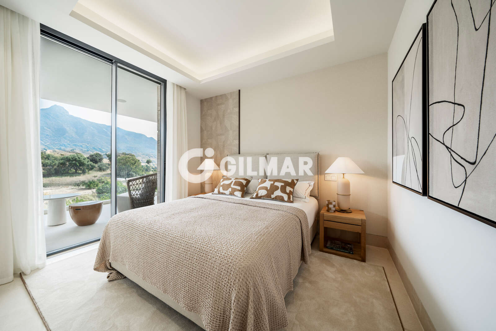 Property slider Gilmar