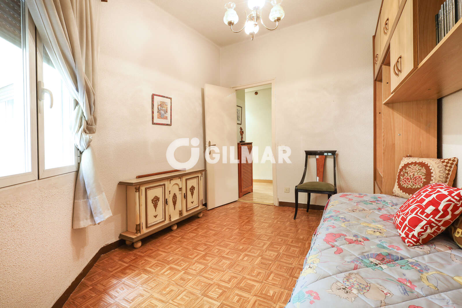 Property slider Gilmar