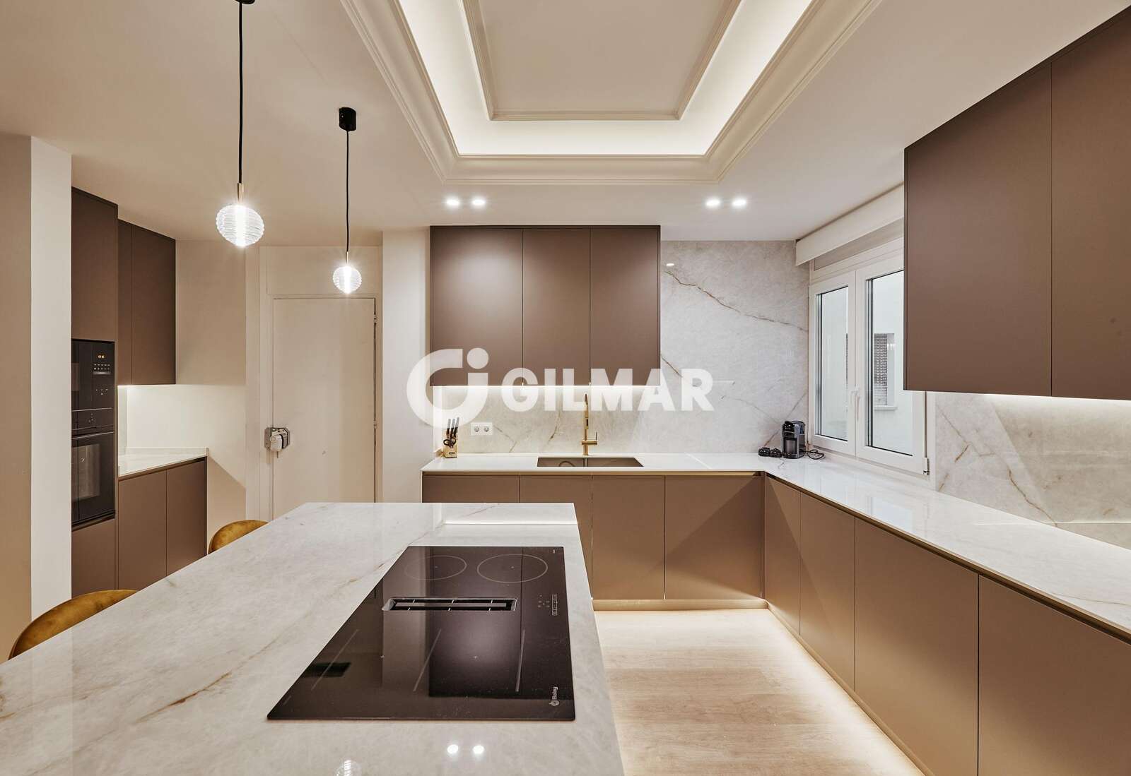 Property slider Gilmar