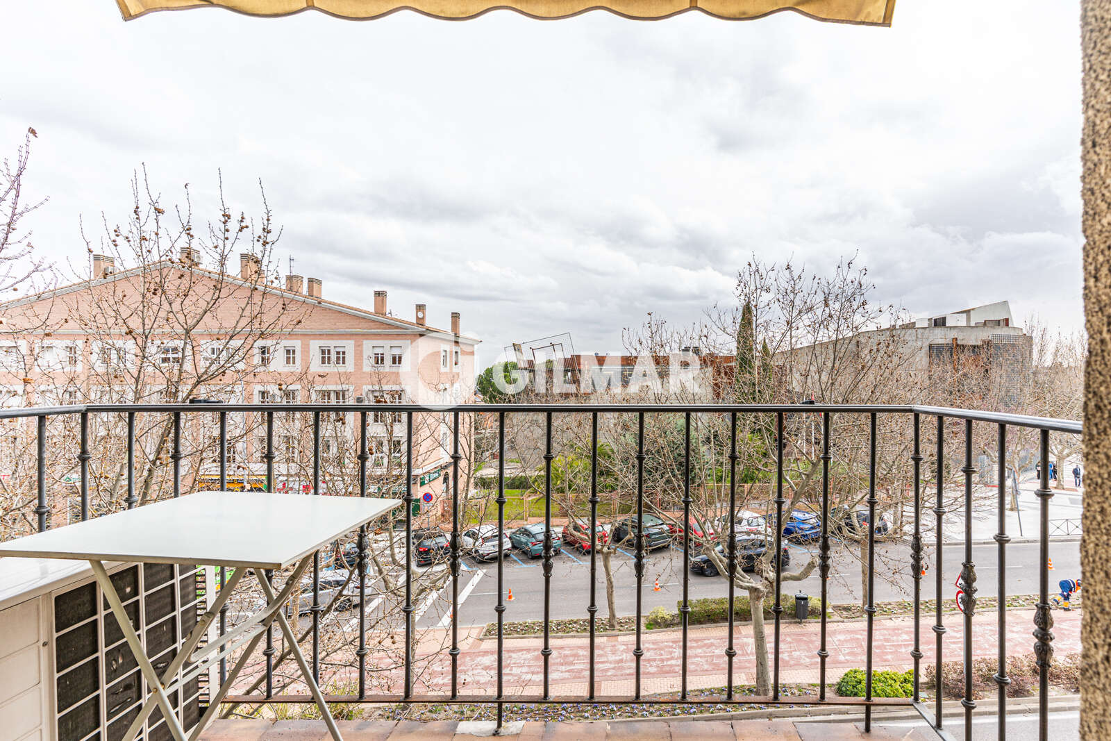 Property slider Gilmar