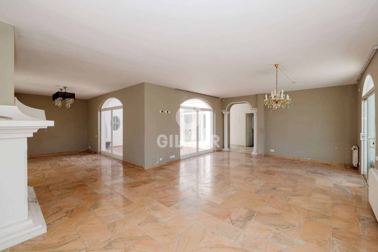 Property slider Gilmar