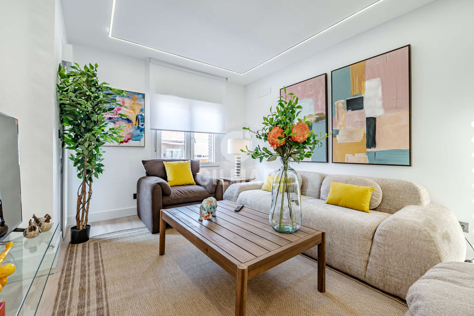 Property slider Gilmar