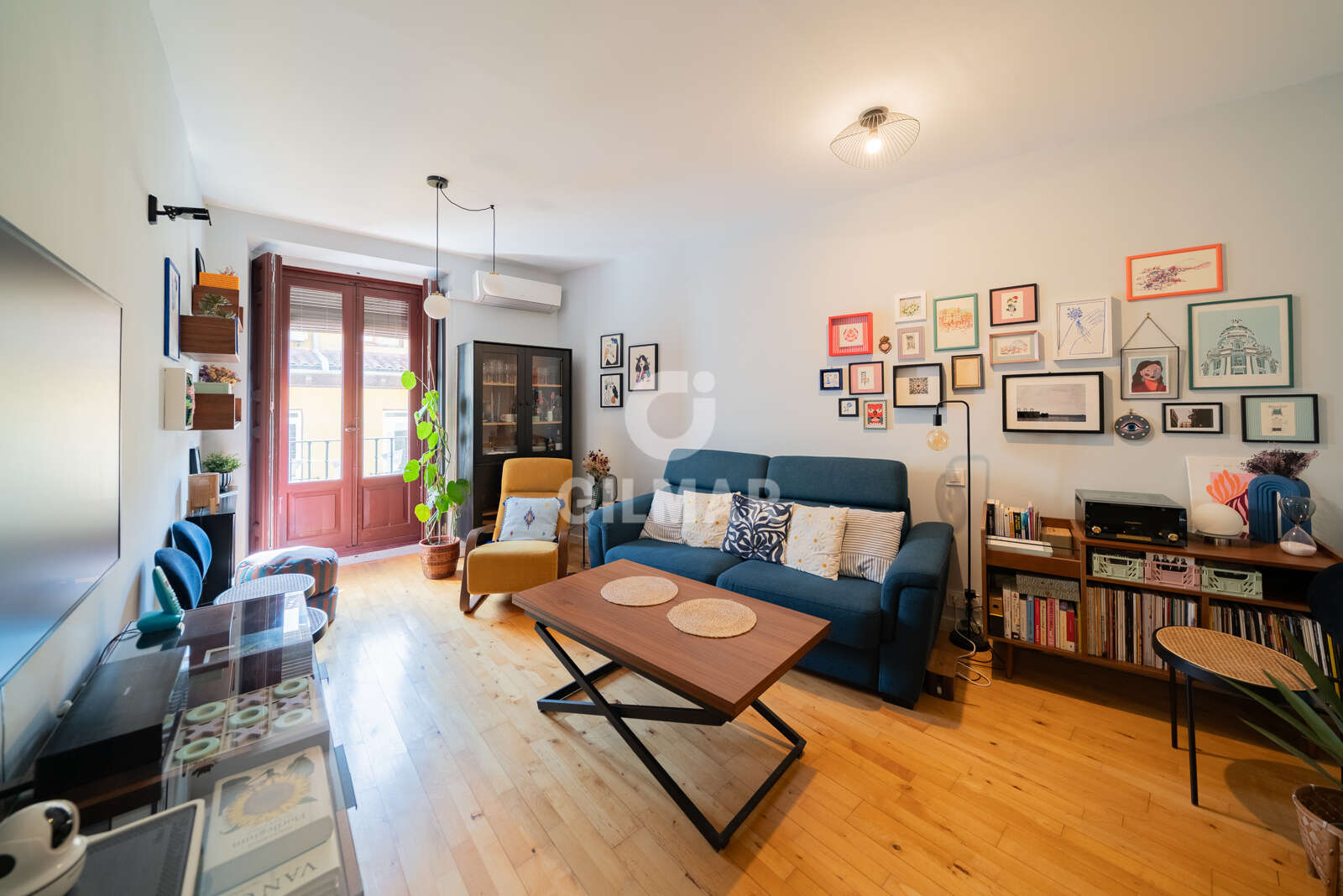 Property slider Gilmar