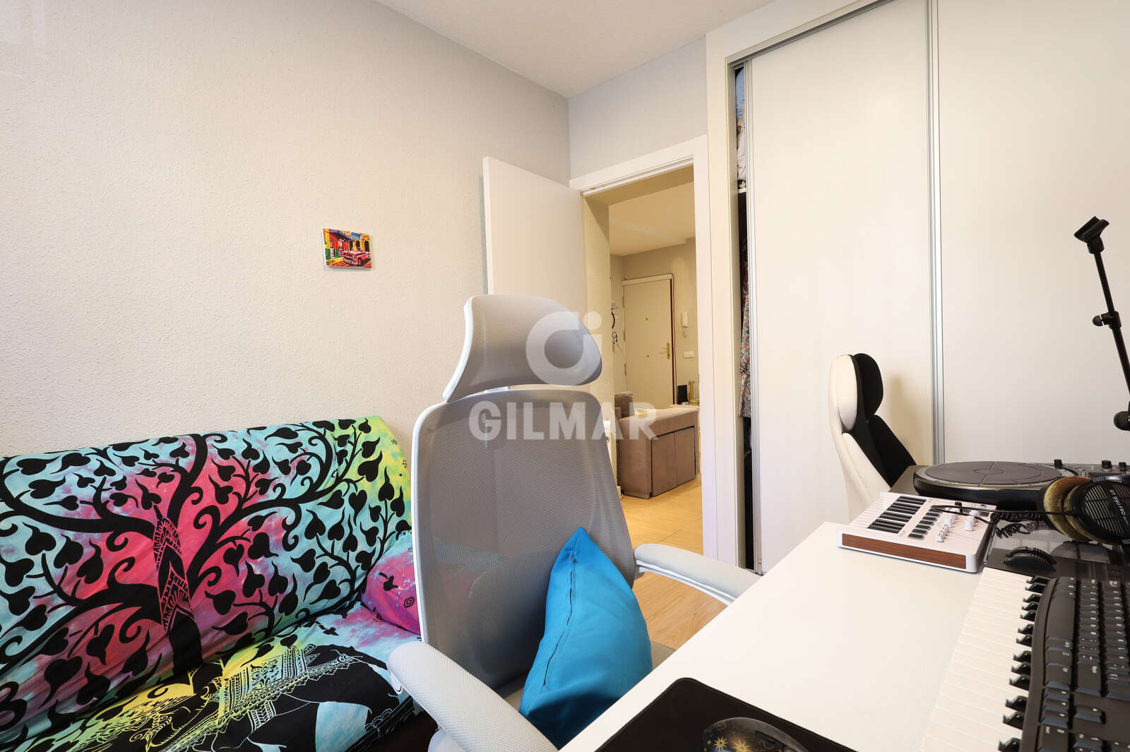 Property slider Gilmar