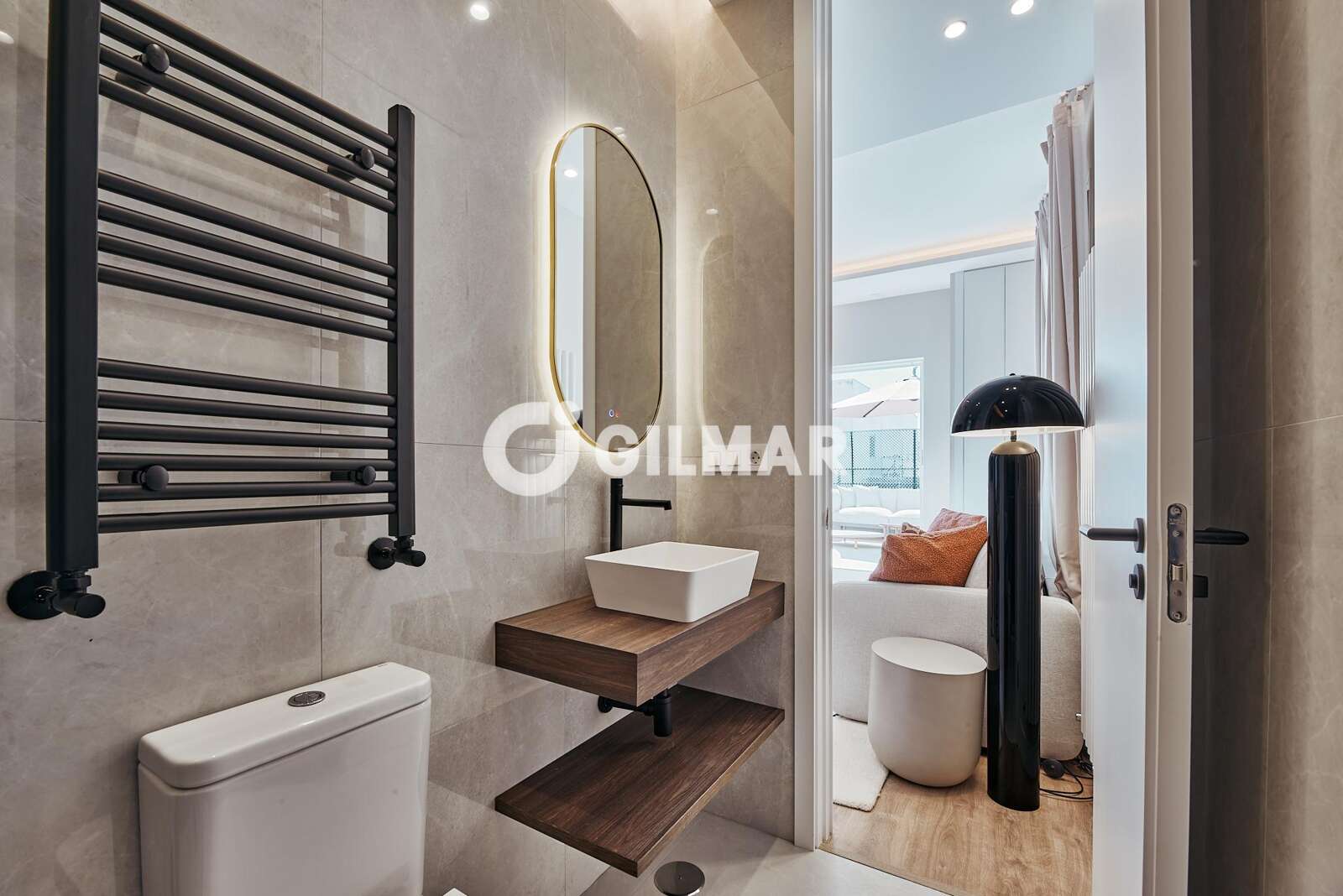 Property slider Gilmar