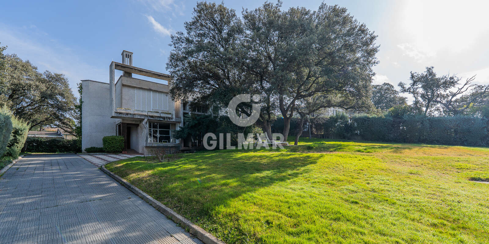 Property slider Gilmar