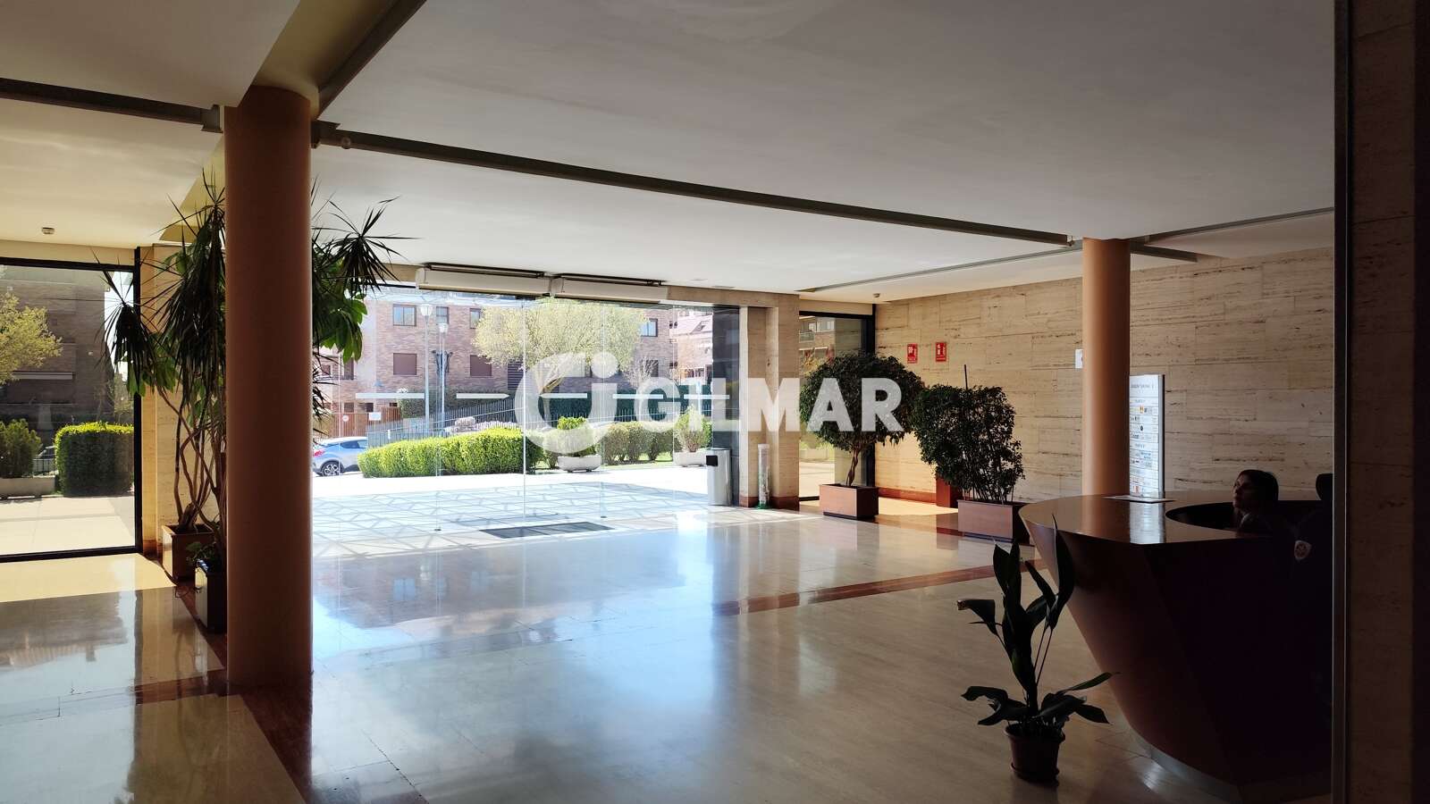 Property slider Gilmar