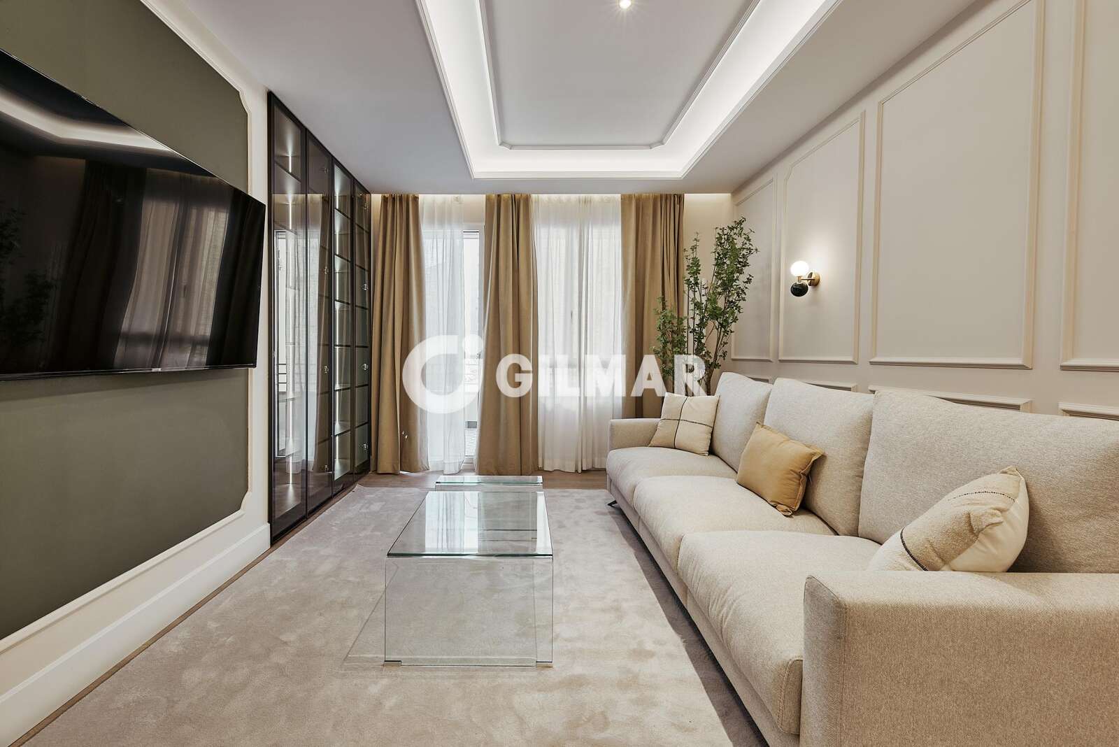 Property slider Gilmar