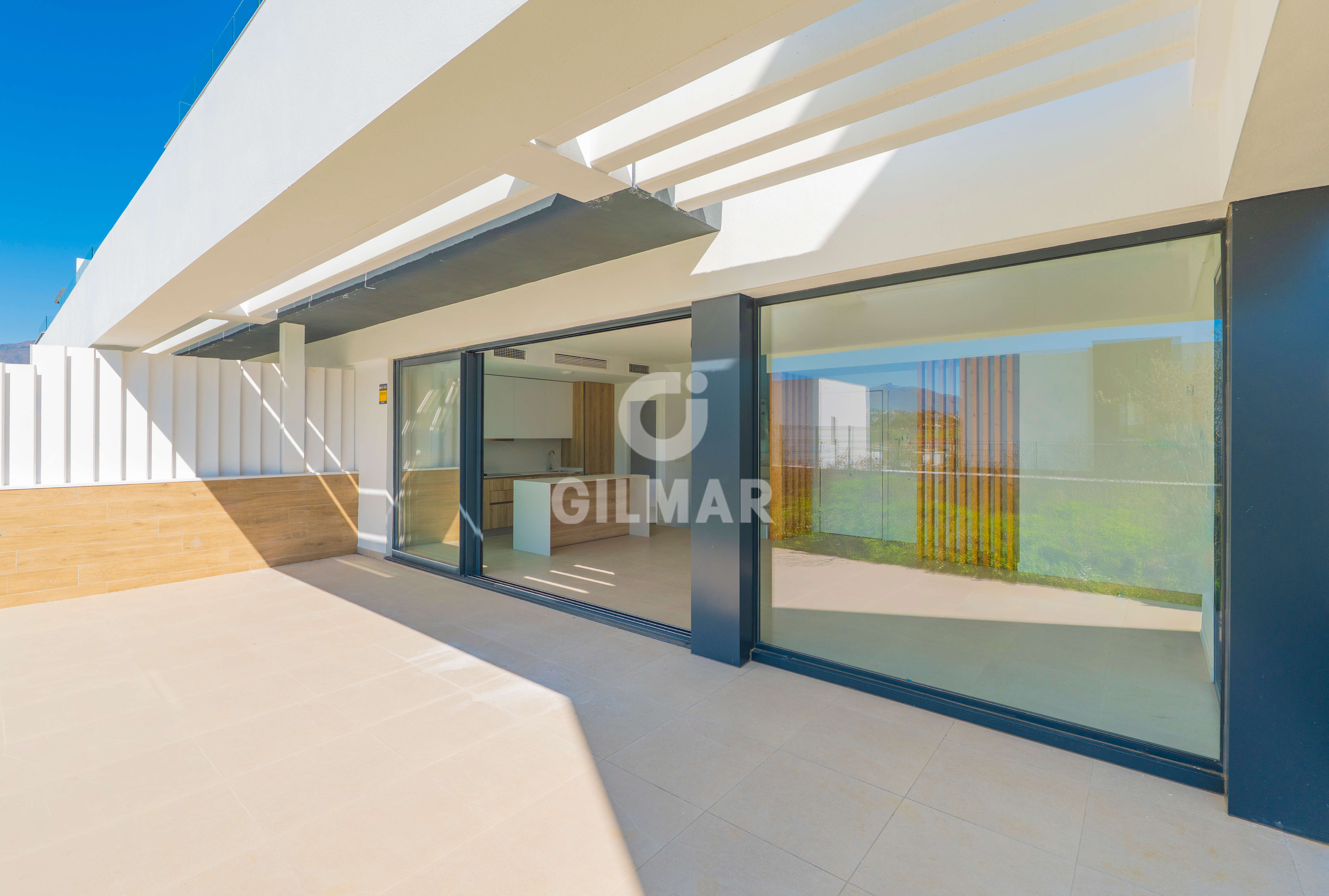 Photo of Semi-detached house