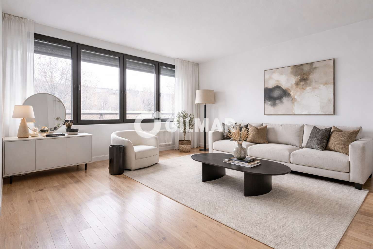 Property slider Gilmar