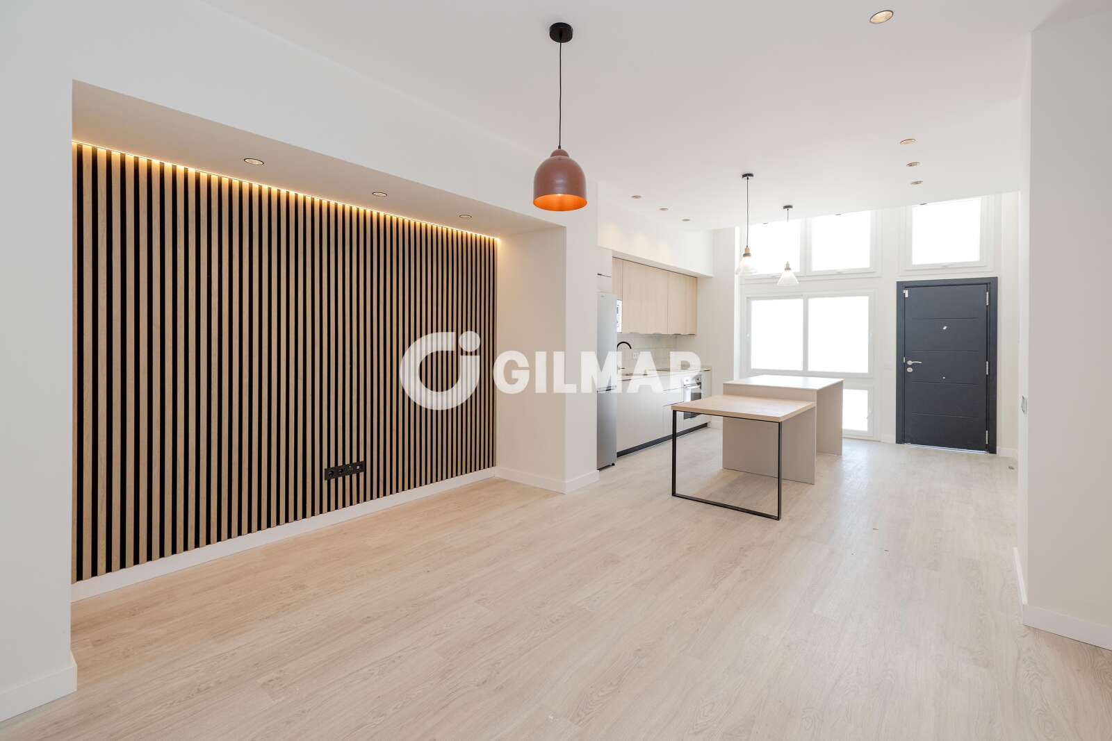 Property slider Gilmar