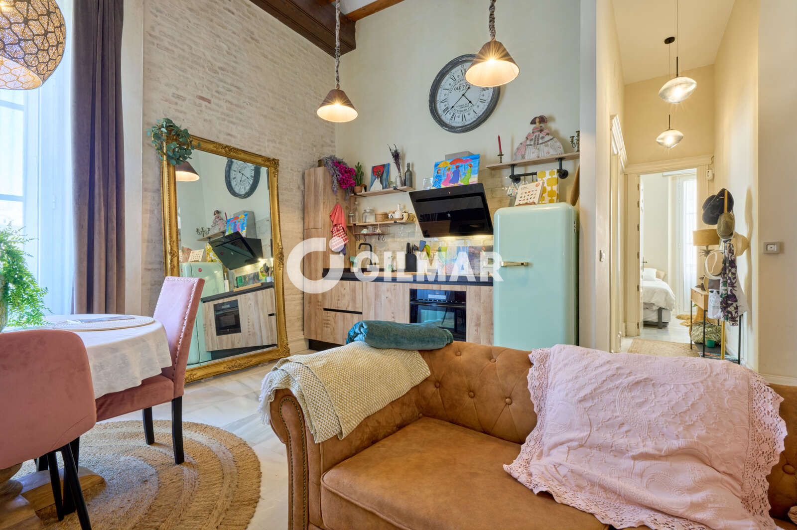 Property slider Gilmar