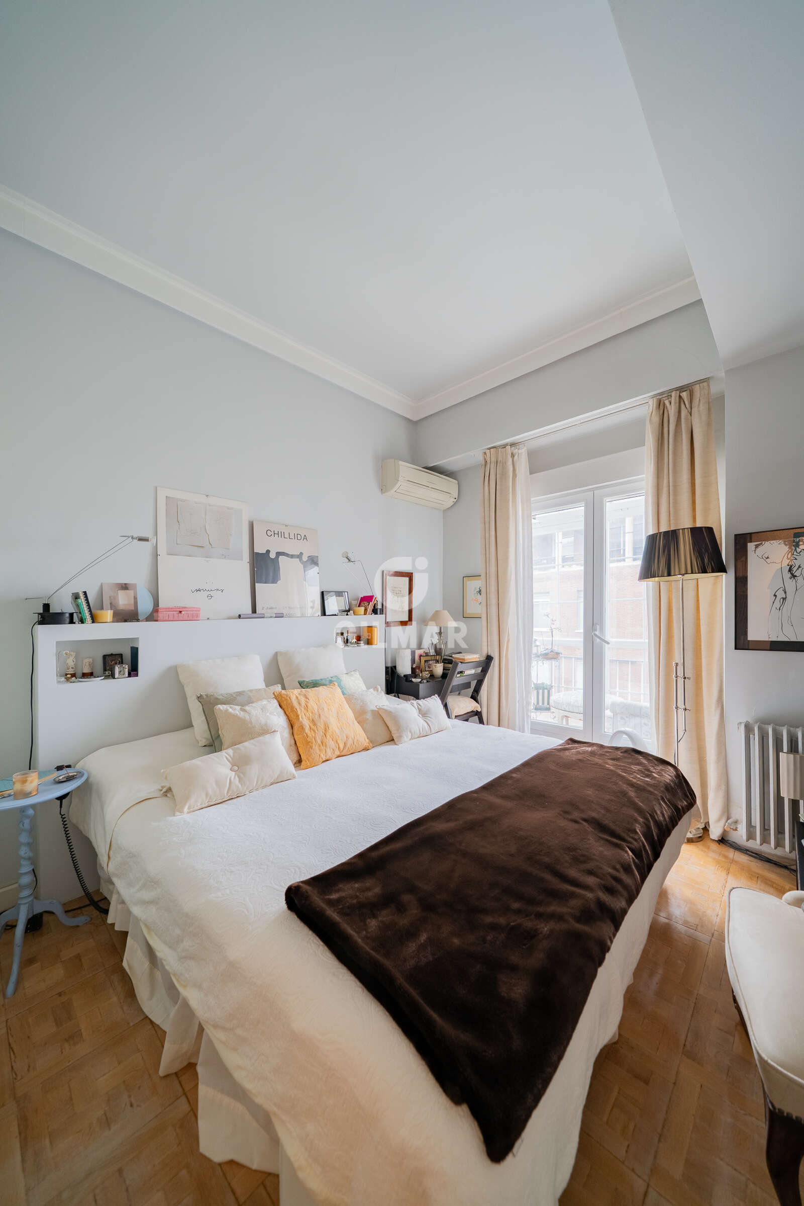 Property slider Gilmar